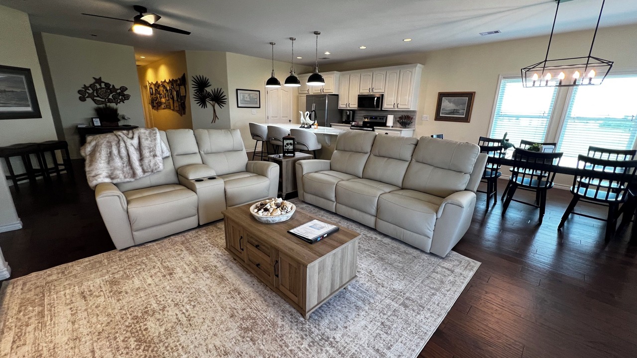 Photo of Livingroom in Port O Connor