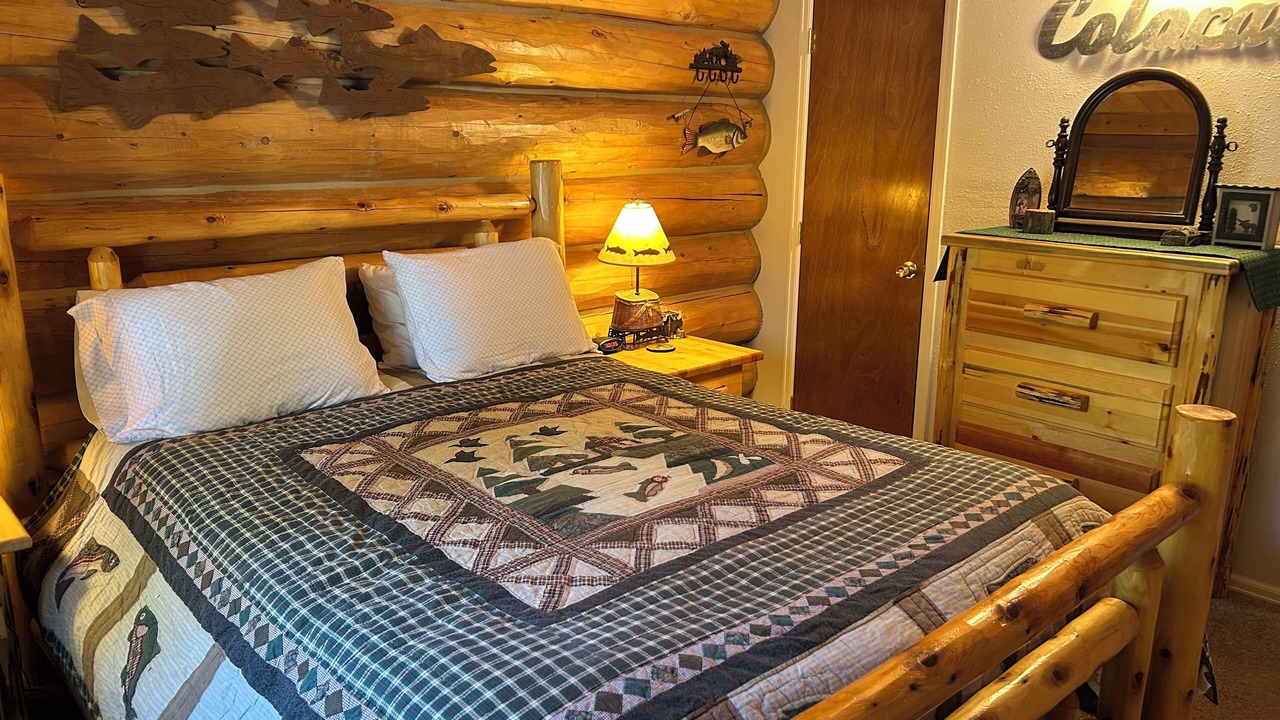 Photo of Bedroom in Leadville North