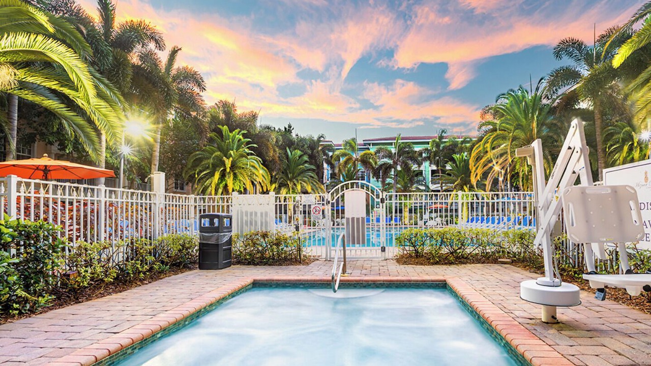 Photo of Outdoor in Weston