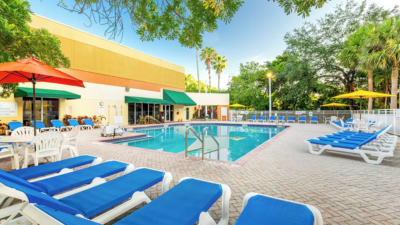 Photo of Outdoor in Weston