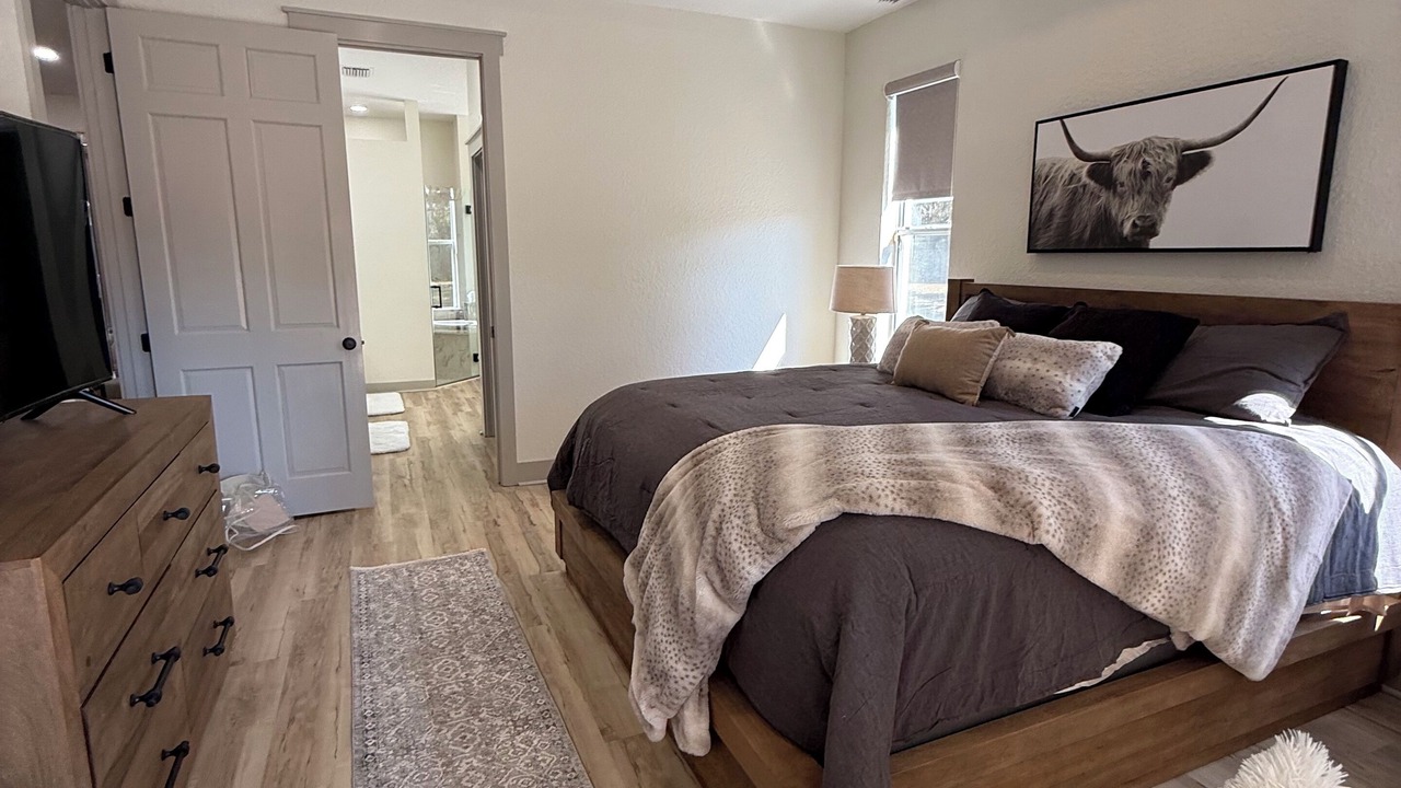 Photo of Bedroom in Sumter County