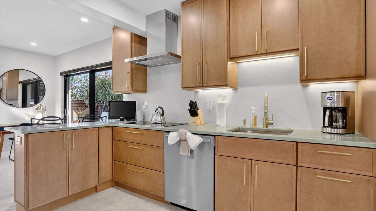 Photo of Kitchen in Garden Isles