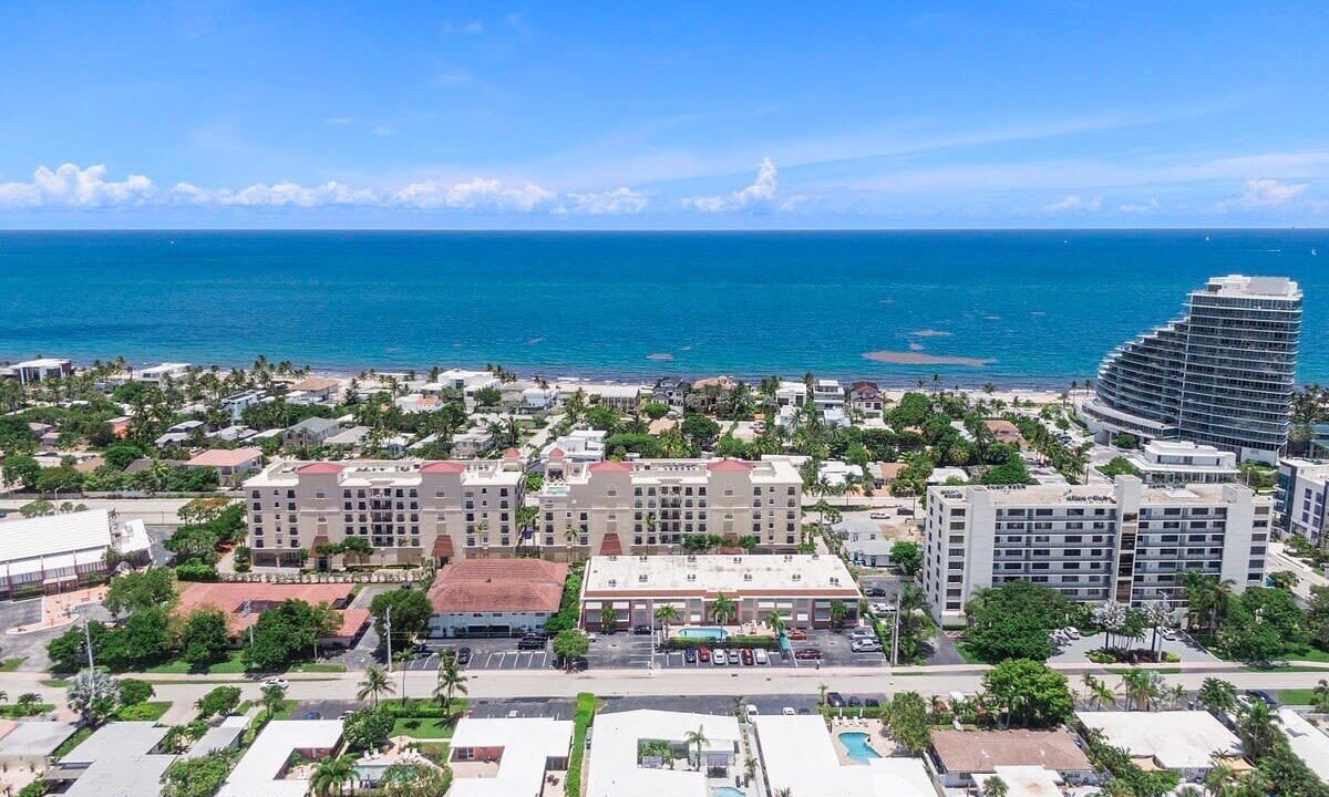 Photo of Outdoor in Dolphin Isles