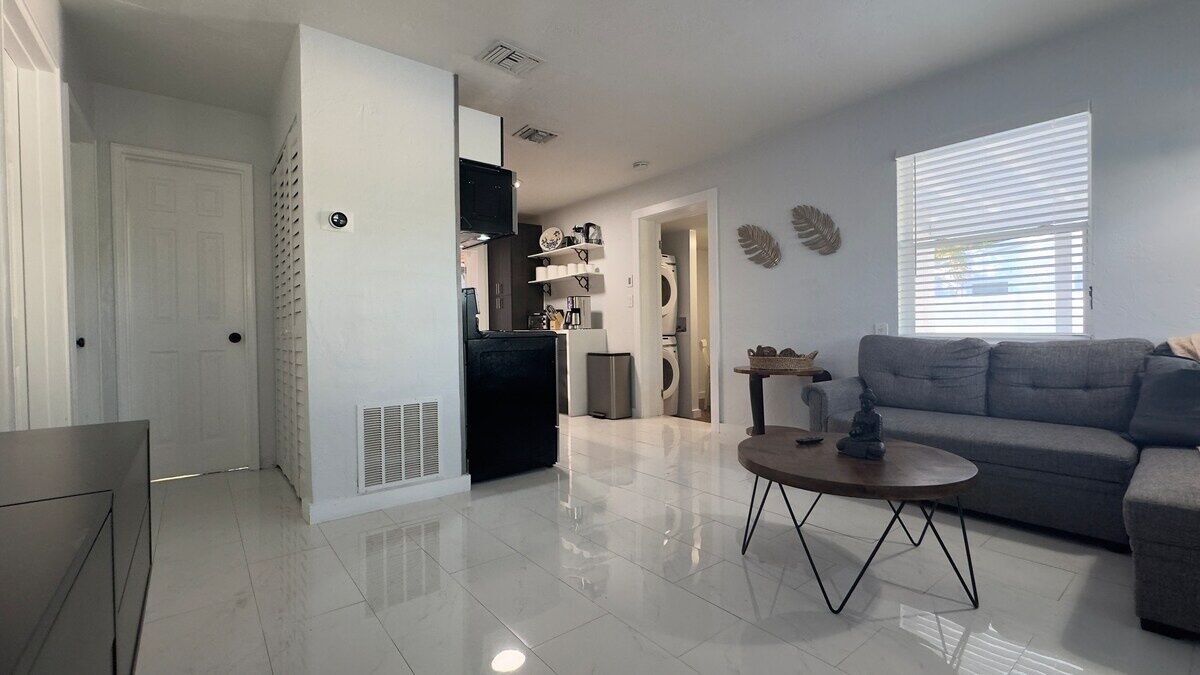 Photo of Livingroom in Pompano Beach