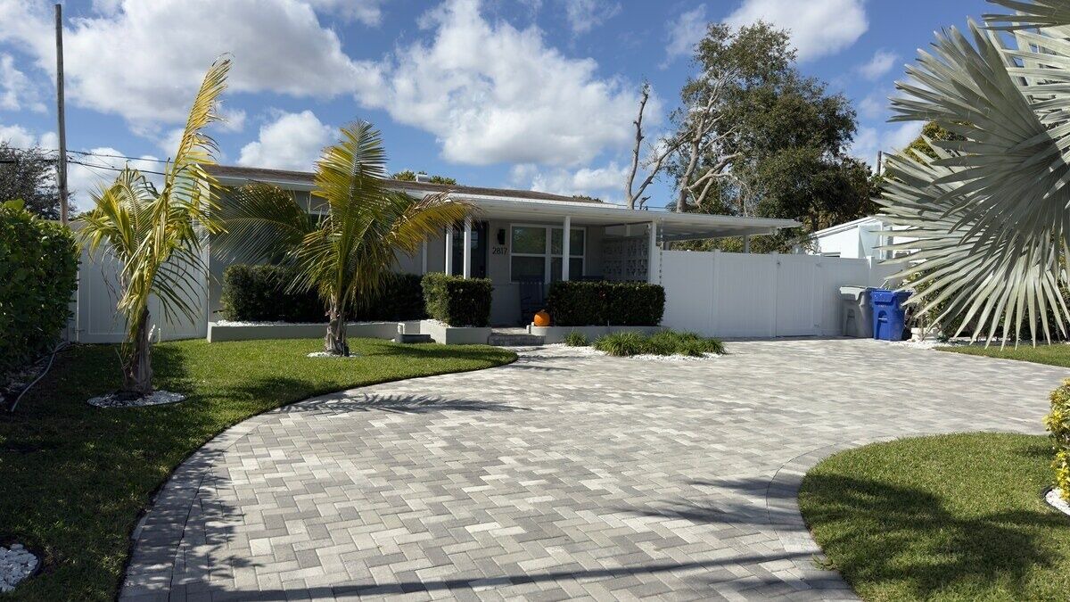 Photo of Outdoor in Pompano Beach