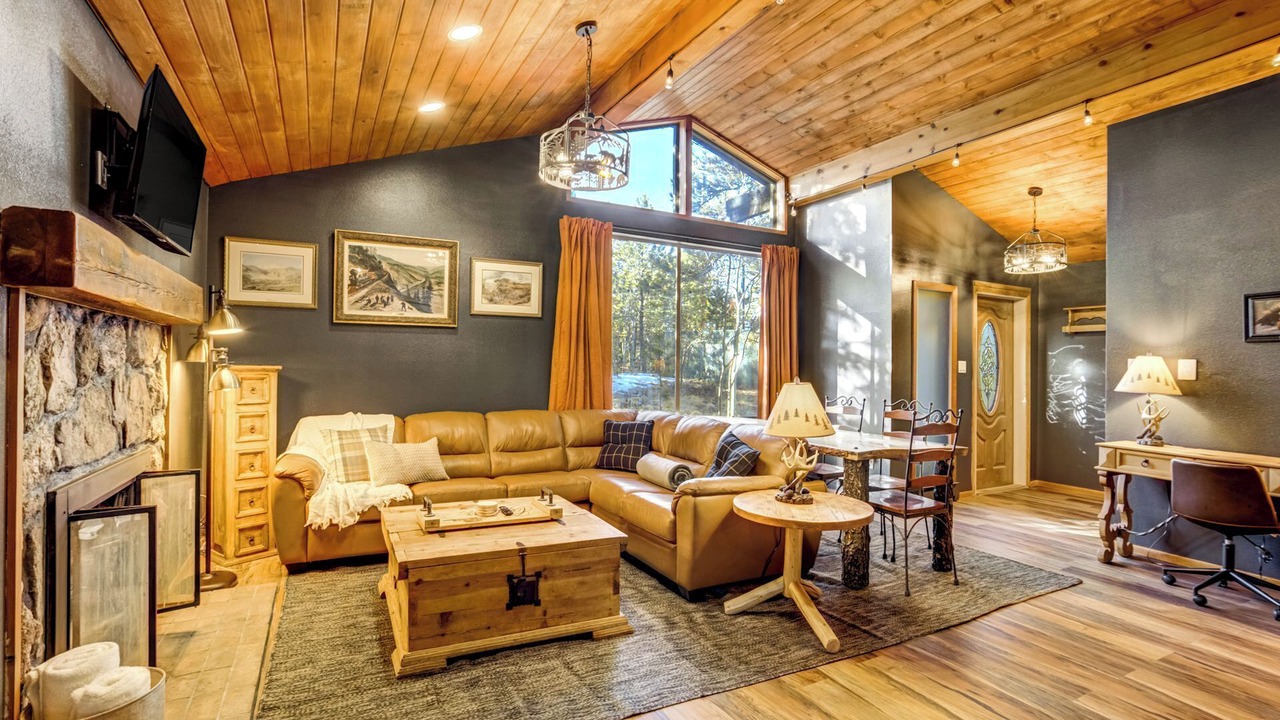 Photo of Livingroom in Florissant