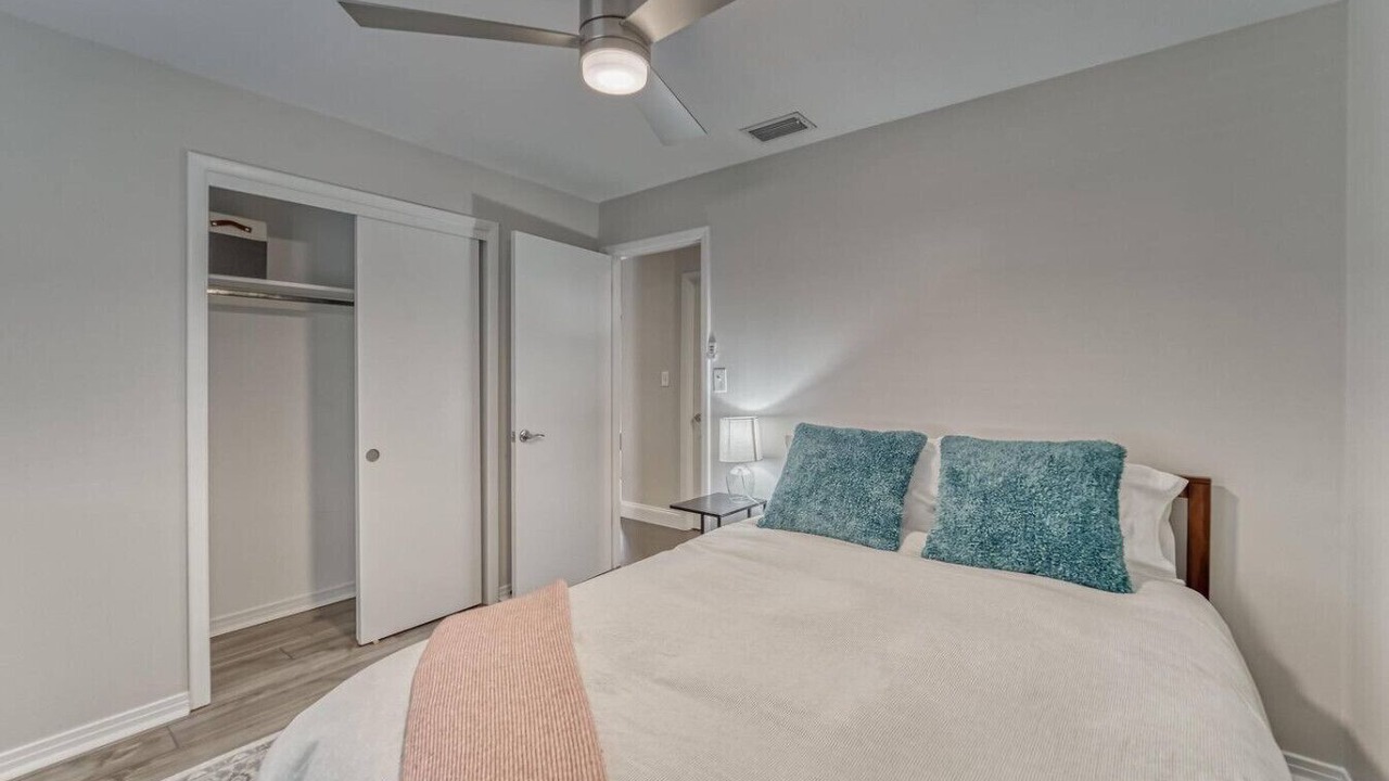 Photo of Bedroom in Carrollwood