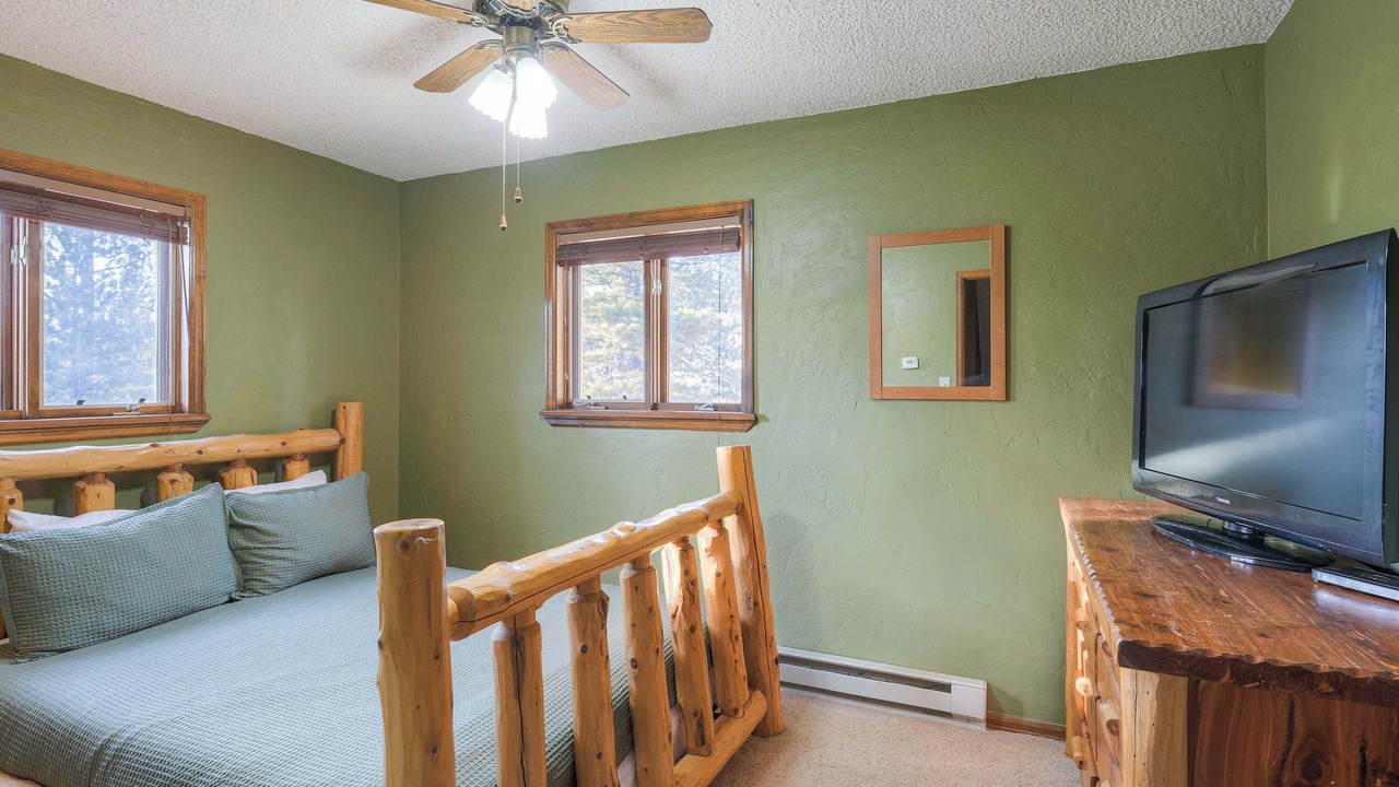 Photo of Bedroom in Fairplay