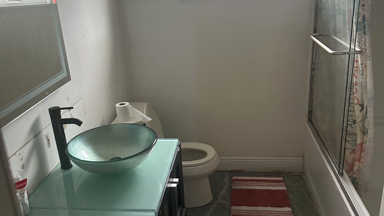Photo of Bathroom in Tamarac