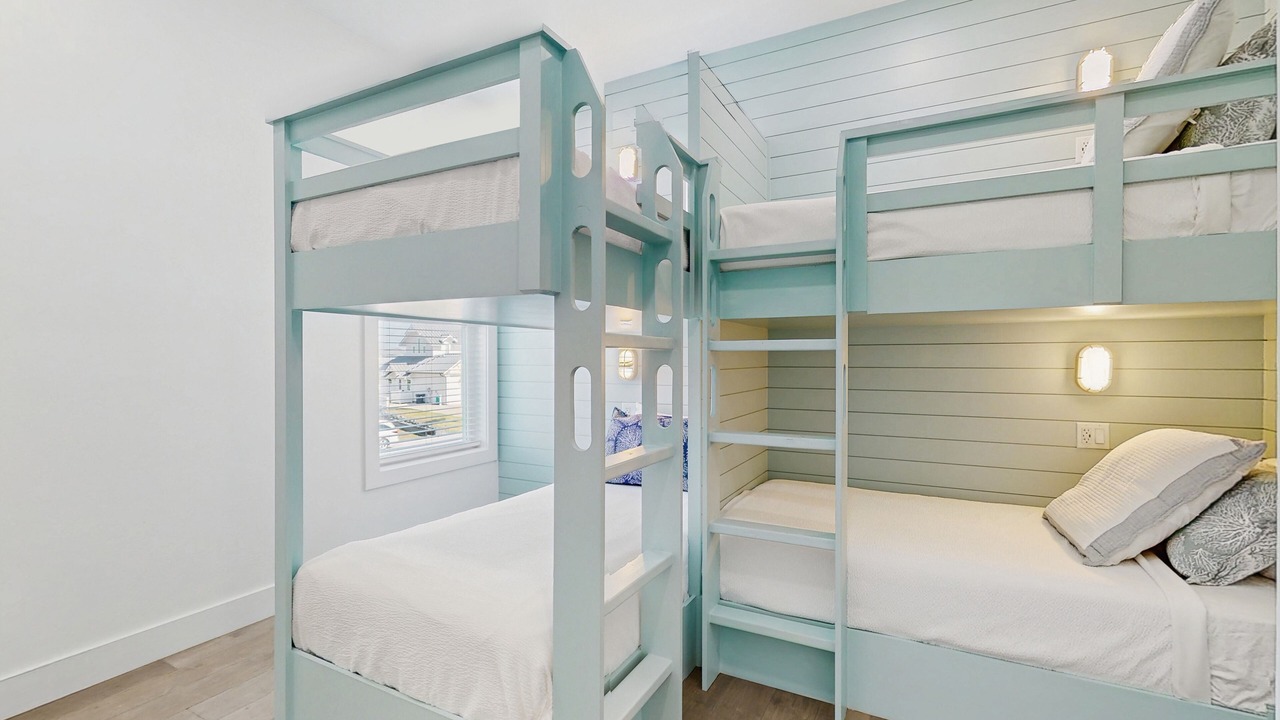 Photo of Bedroom in Rockport