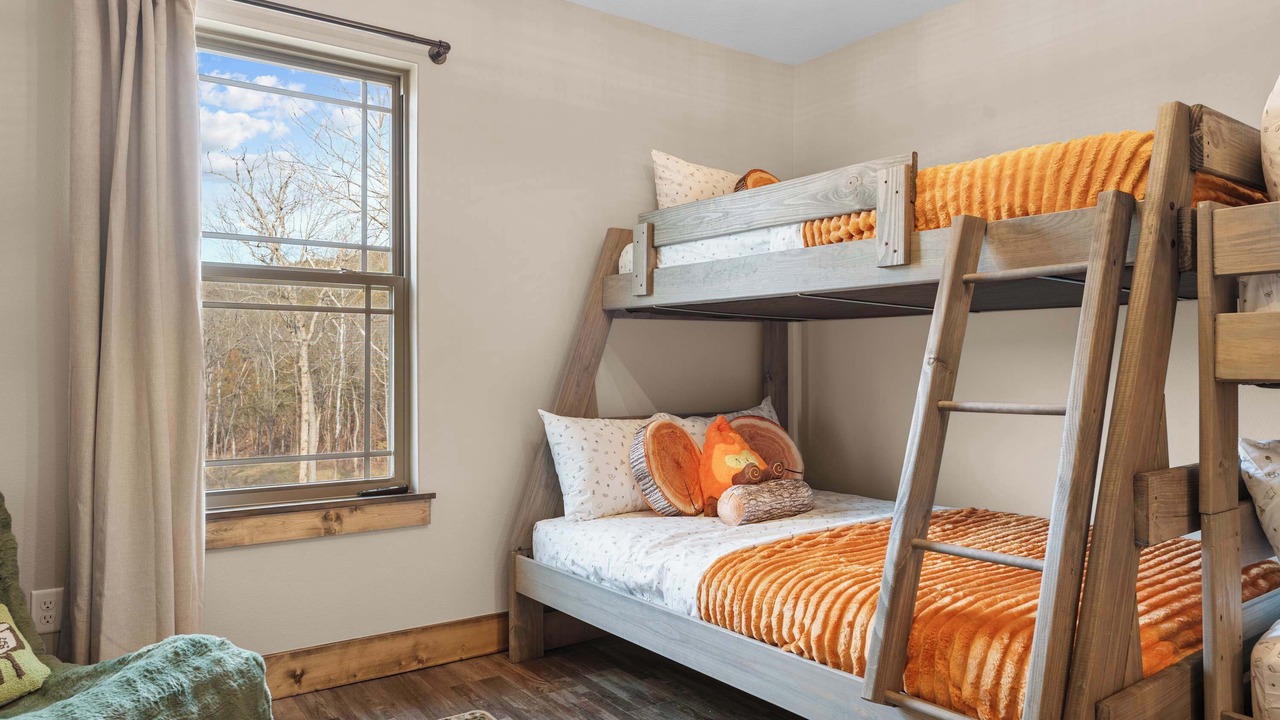 Photo of Bedroom in Branson
