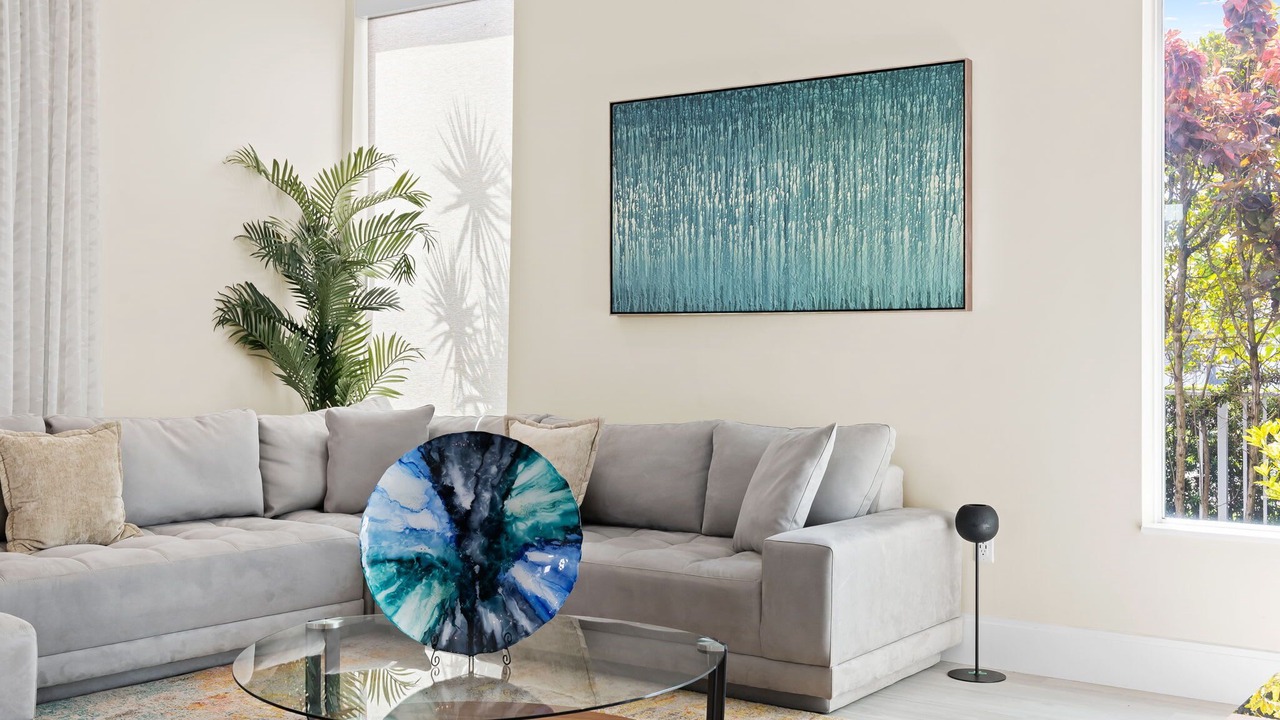 Photo of Livingroom in Dolphin Isles