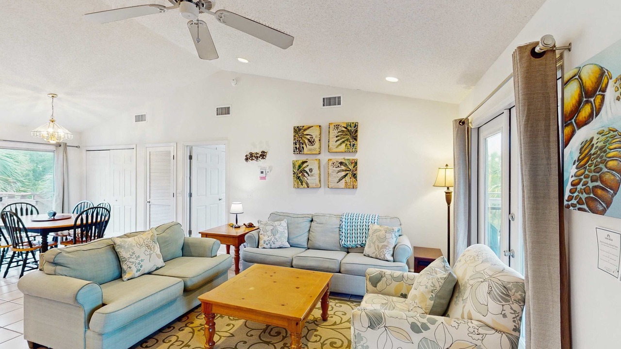 Photo of Livingroom in Indian Pass