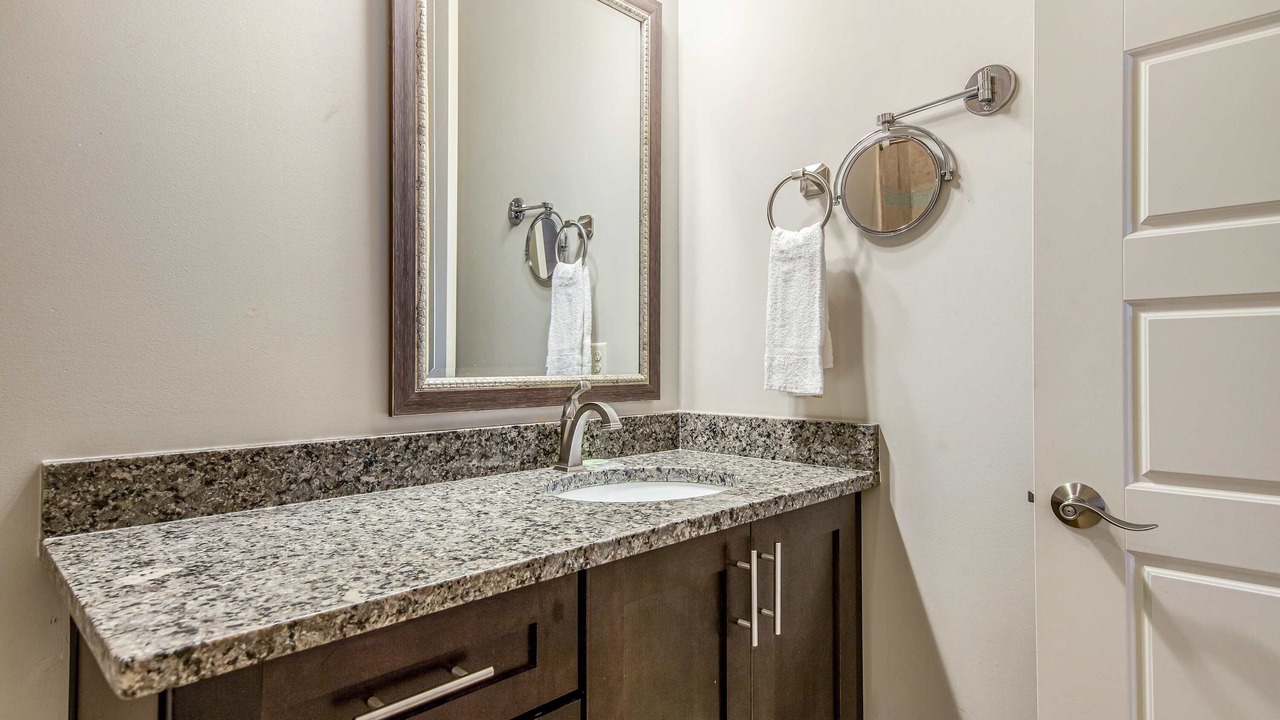 Photo of Bathroom in Villa Lago