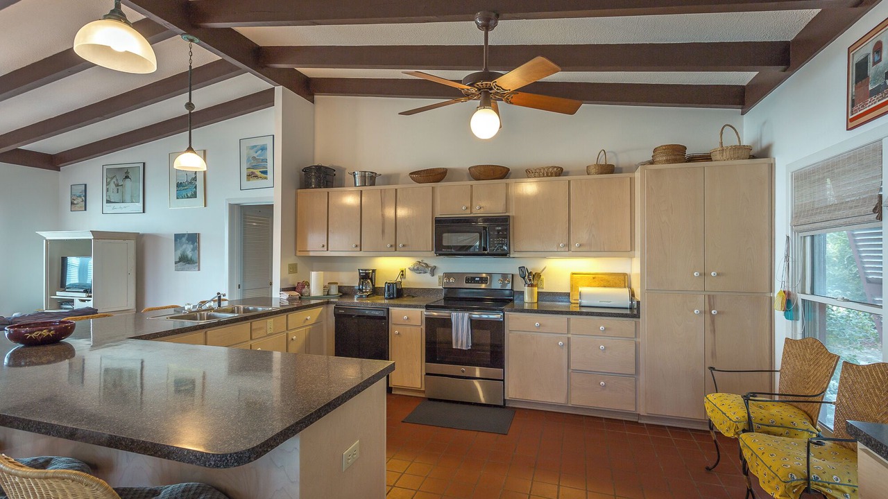 Photo of Kitchen in Alligator Point
