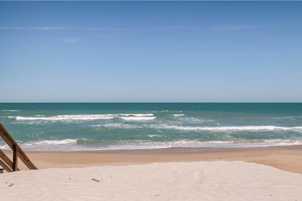 Photo of Others in Floridana Beach