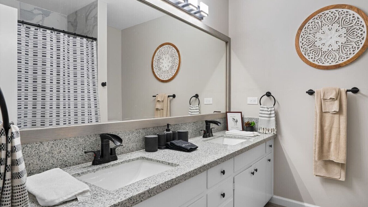 Photo of Bathroom in West San Antonio