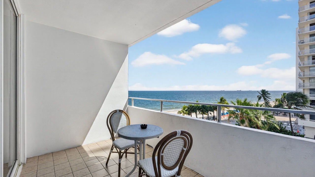 Photo of Outdoor in Bermuda Riviera