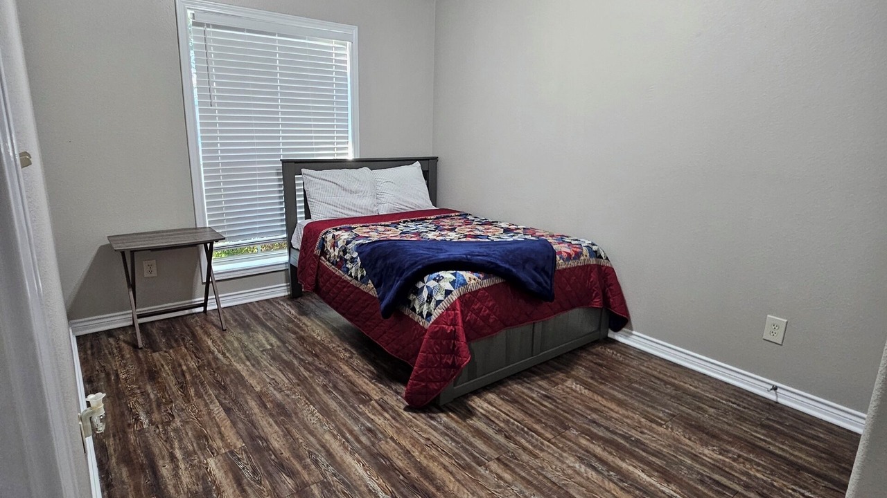 Photo of Bedroom in Wellborn