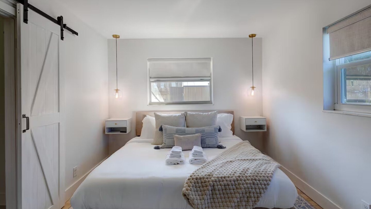 Photo of Bedroom in Deerfield Beach