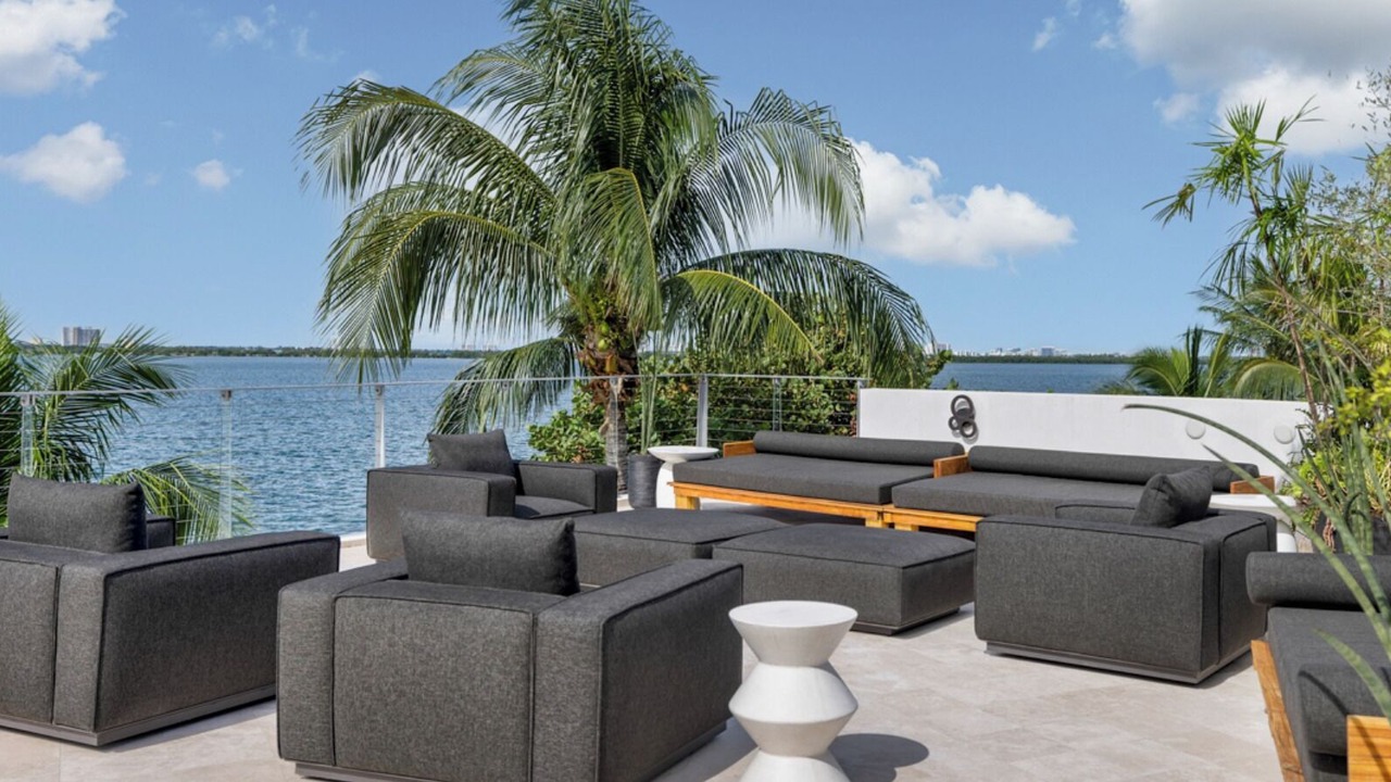 Photo of Patio Balcony in Venetian Islands
