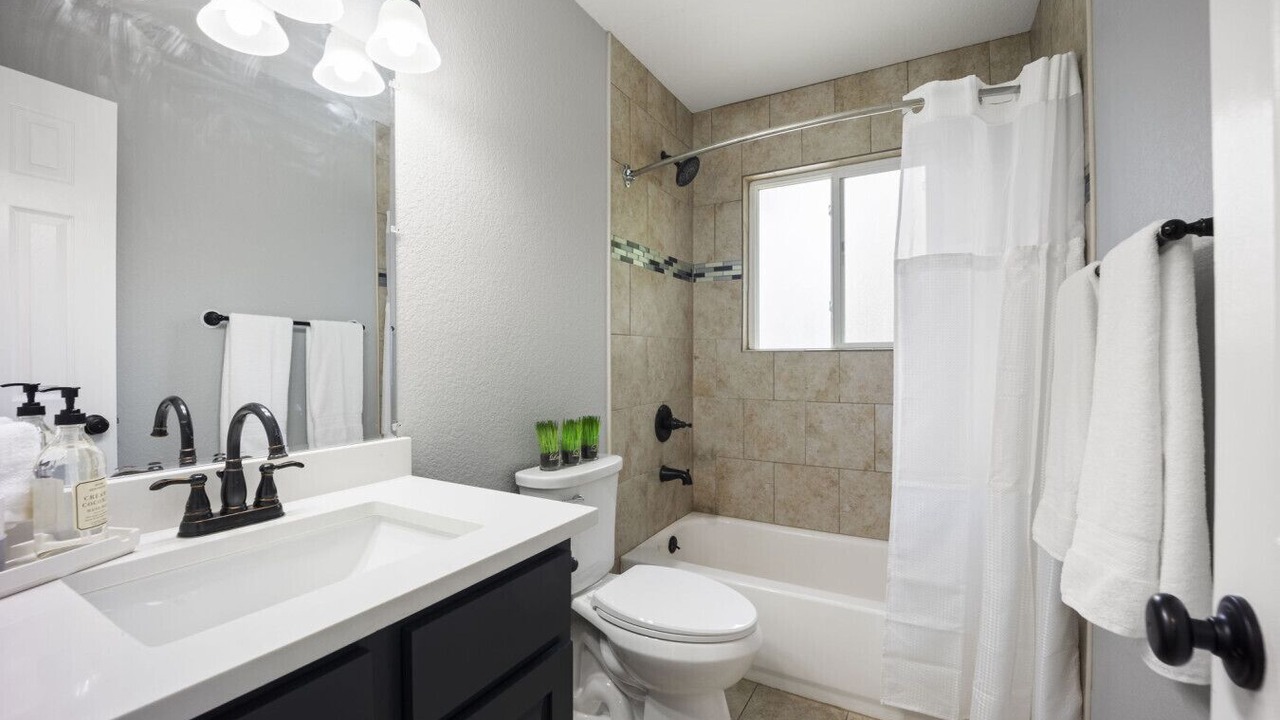 Photo of Bathroom in Rustic Hills