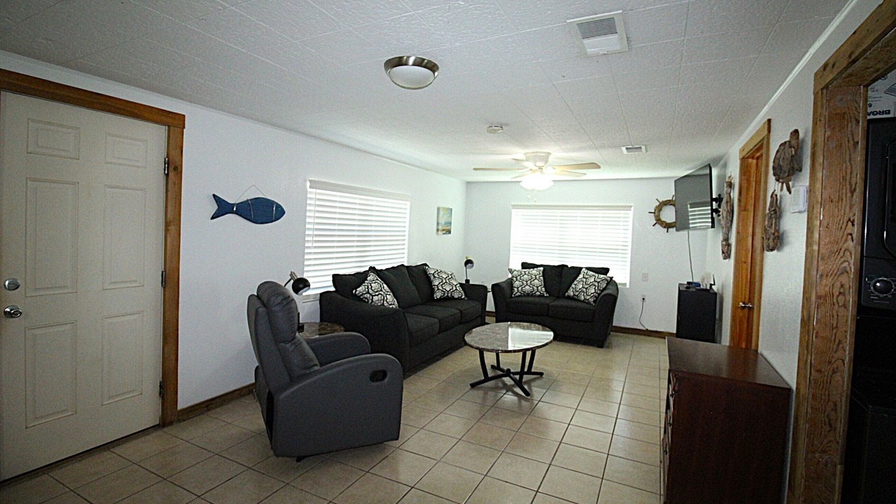 Photo of Livingroom in Port Mansfield