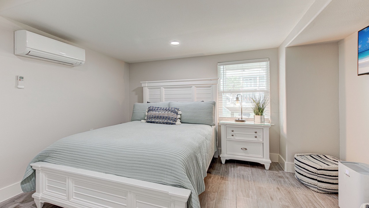Photo of Bedroom in Key Allegro