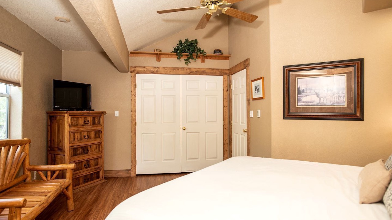 Photo of Bedroom in Salida
