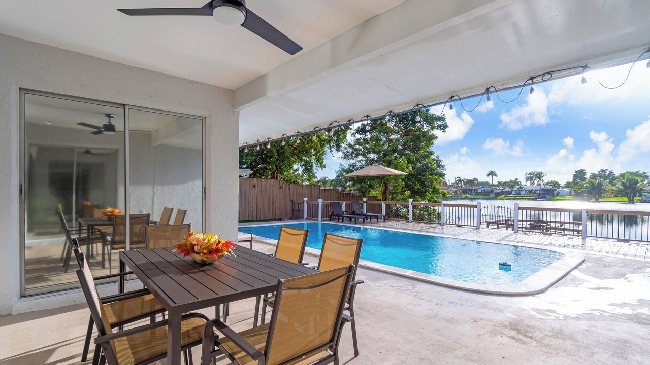 Photo of Outdoor in Pembroke Pines