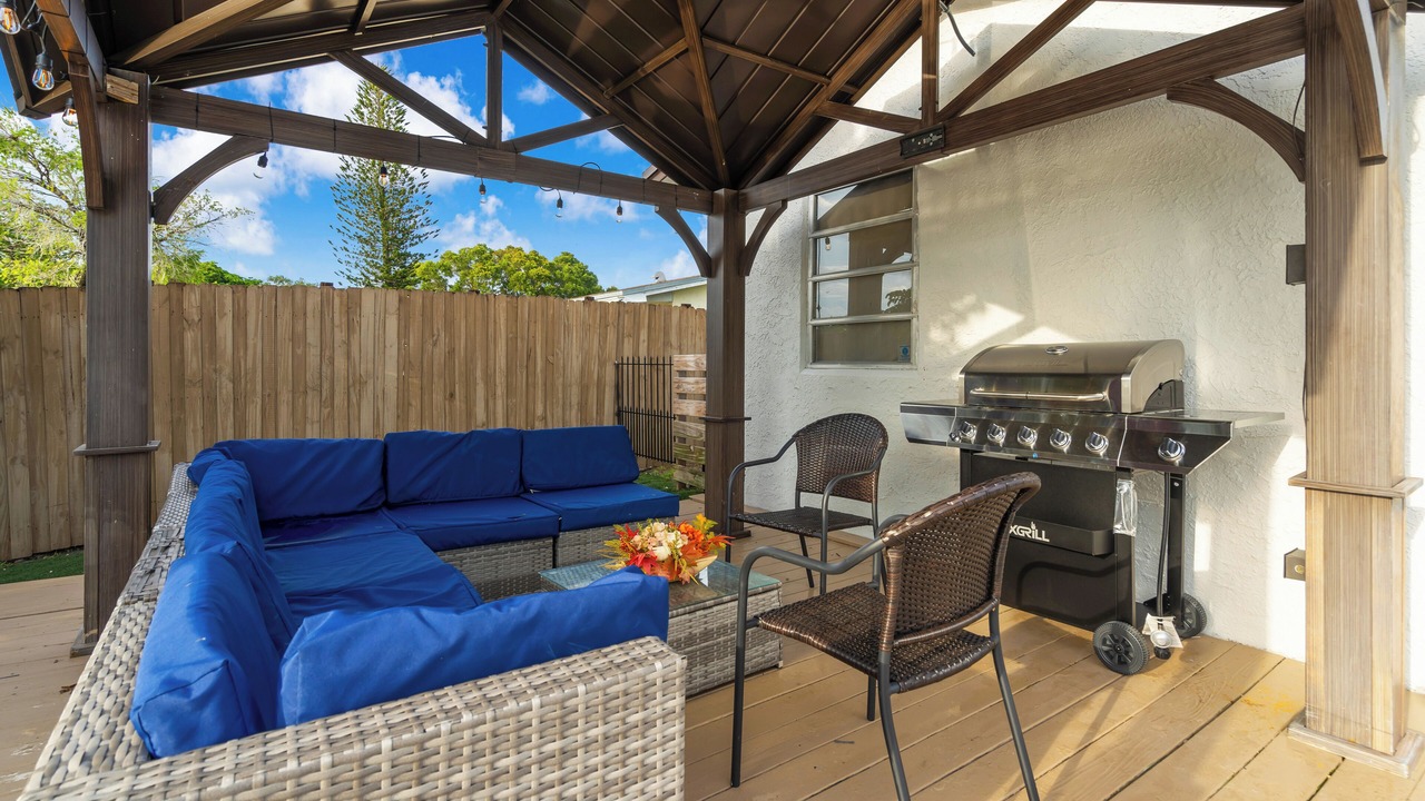Photo of Patio Balcony in Pembroke Pines