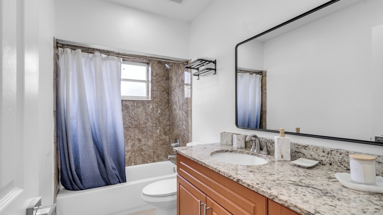 Photo of Bathroom in Pembroke Pines