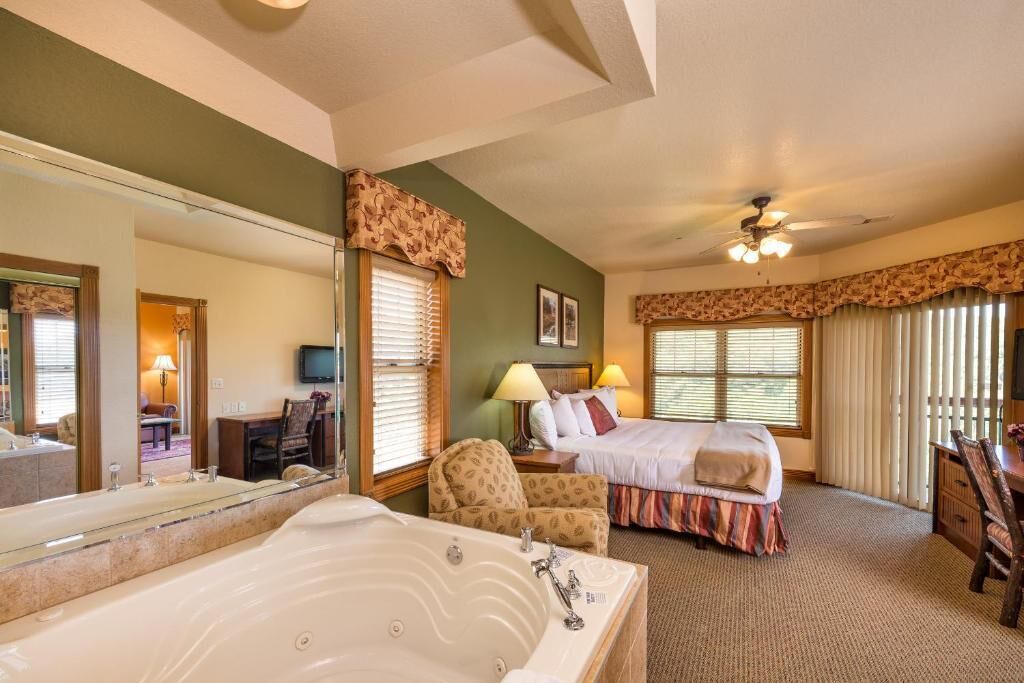 Photo of Bedroom in Branson