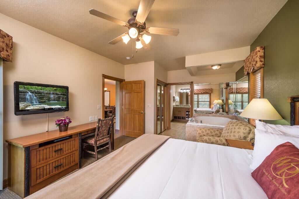Photo of Bedroom in Branson