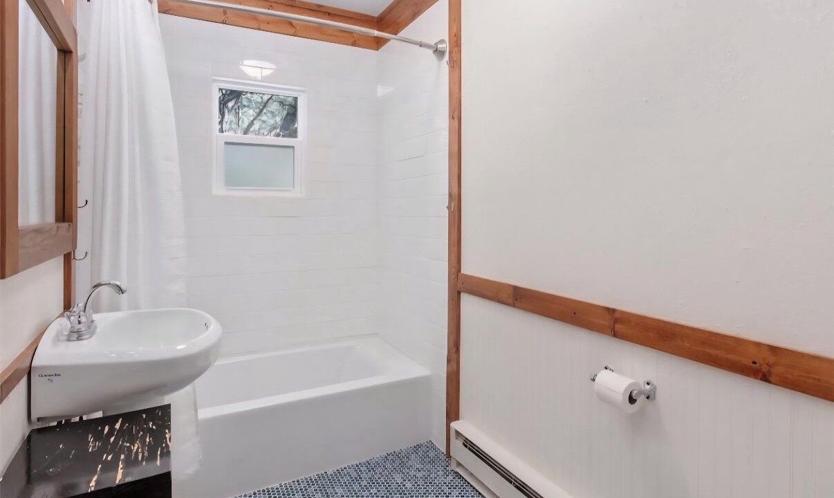 Photo of Bathroom in Crestone