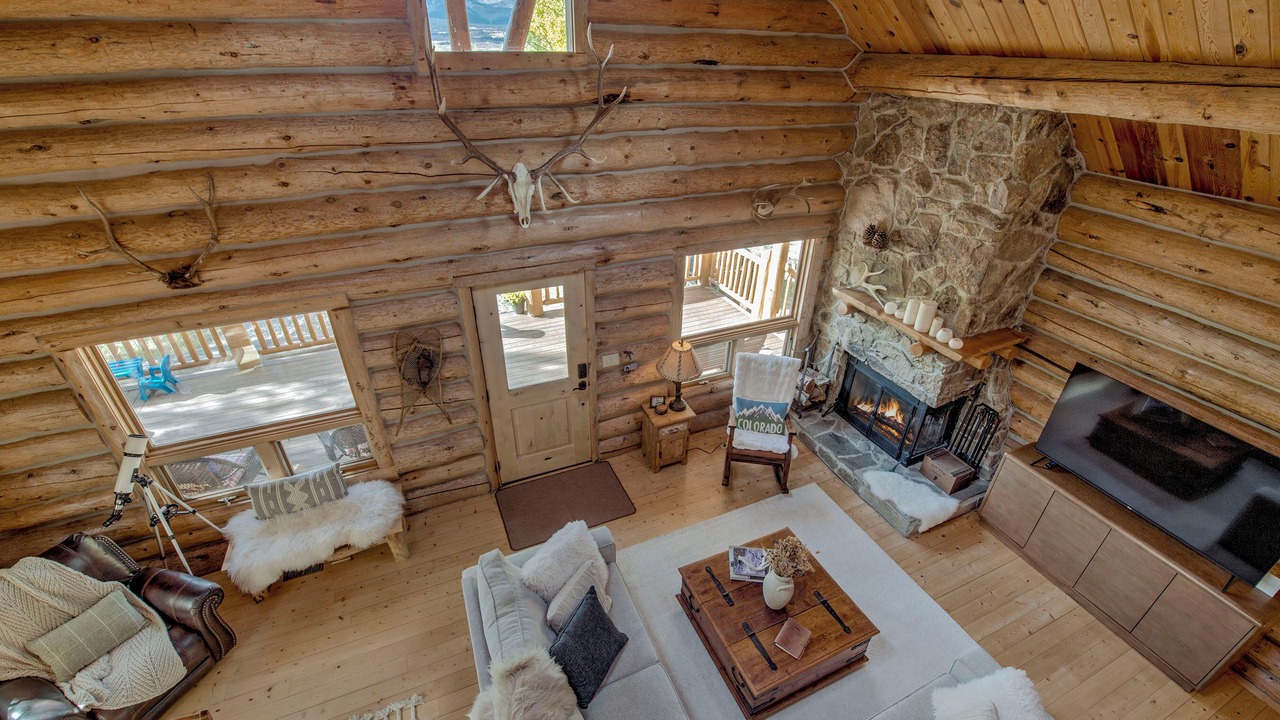 Photo of Livingroom in Michigan Hill
