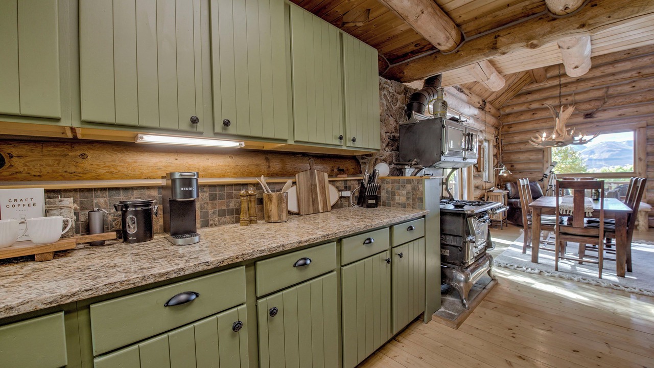 Photo of Kitchen in Michigan Hill