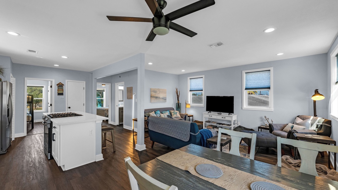 Photo of Bedroom in Galveston