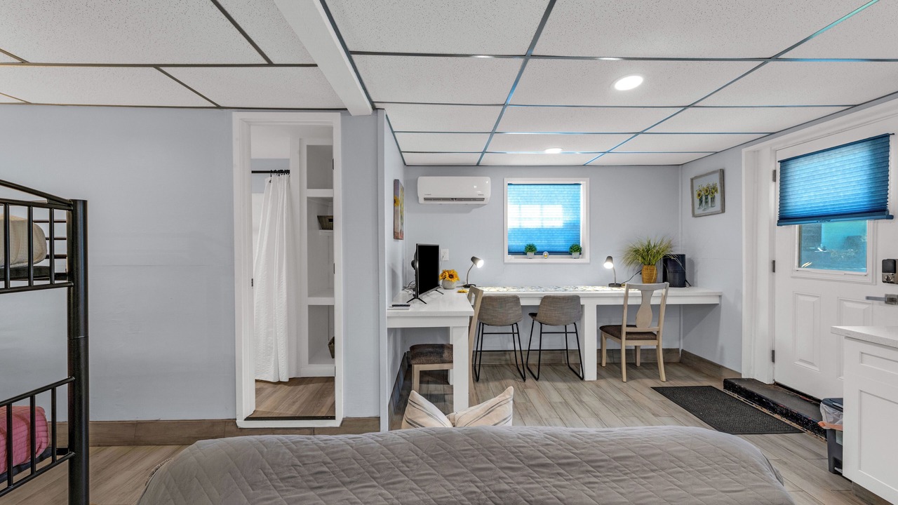 Photo of Bedroom in Galveston