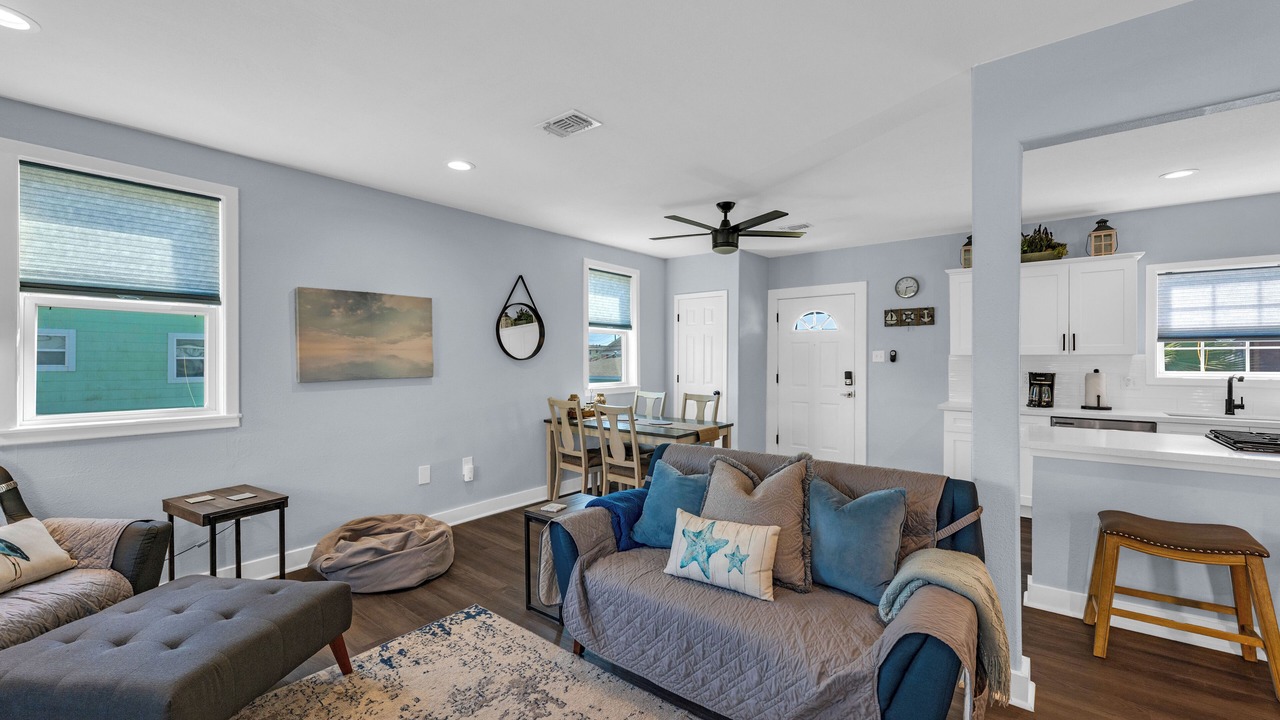 Photo of Livingroom in Galveston
