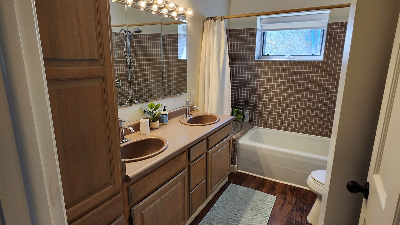 Photo of Bathroom in Red Wing