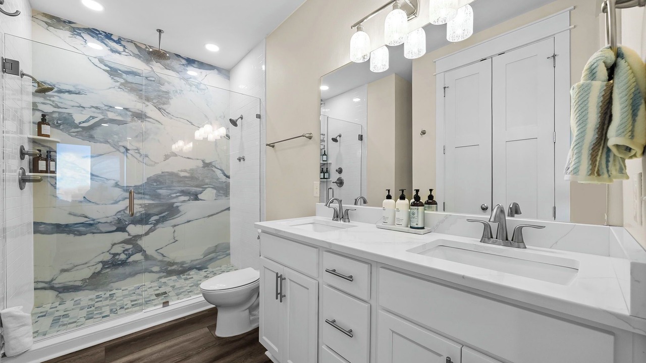 Photo of Bathroom in Indian Pass