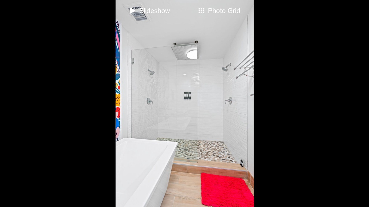 Photo of Bathroom in Coral Ridge Isles