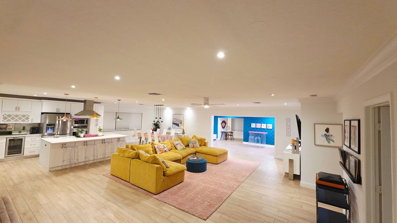 Photo of Livingroom in Coral Ridge Isles