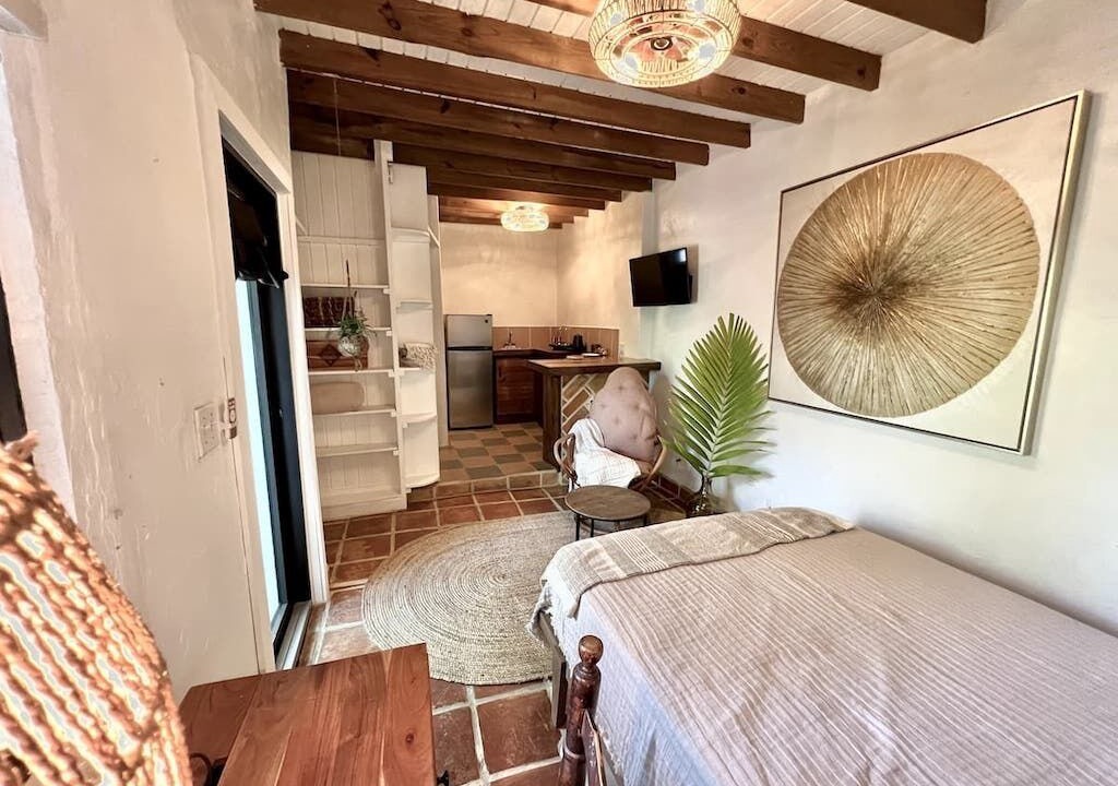 Photo of Bedroom in Coral Way