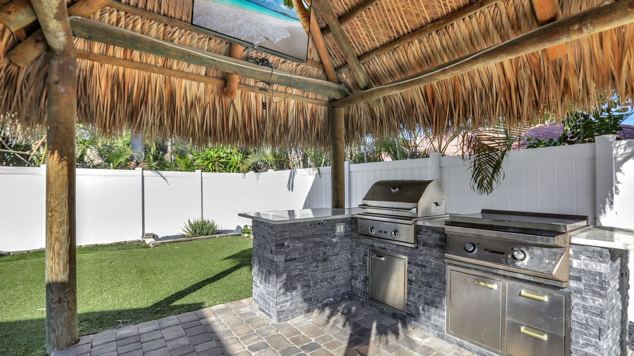 Photo of Patio Balcony in The Cove
