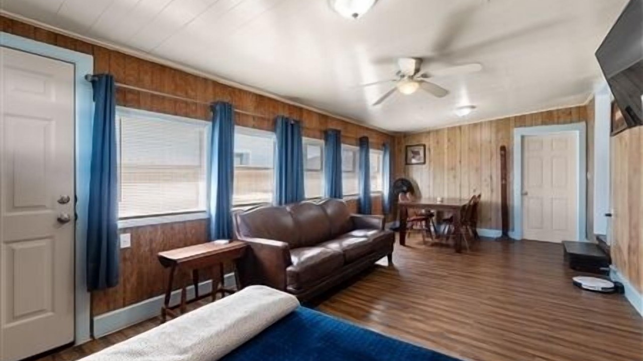 Photo of Livingroom in Port Mansfield