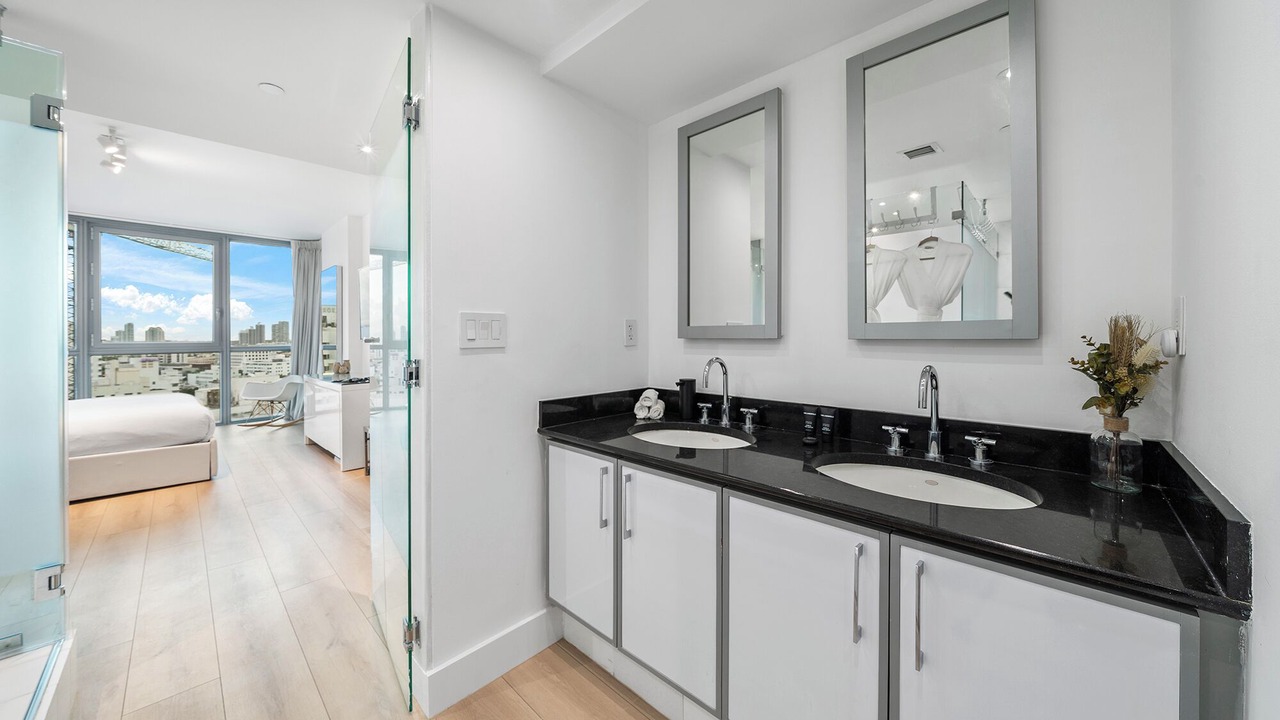 Photo of Bathroom in City Center
