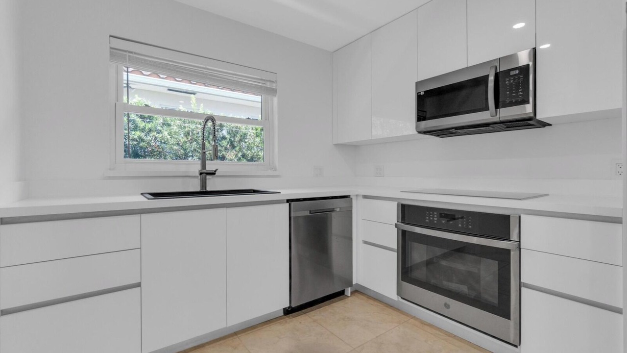 Photo of Kitchen in Hallandale Beach