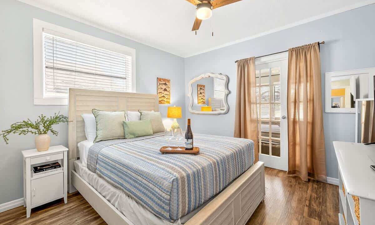 Photo of Bedroom in Clearwater Beach